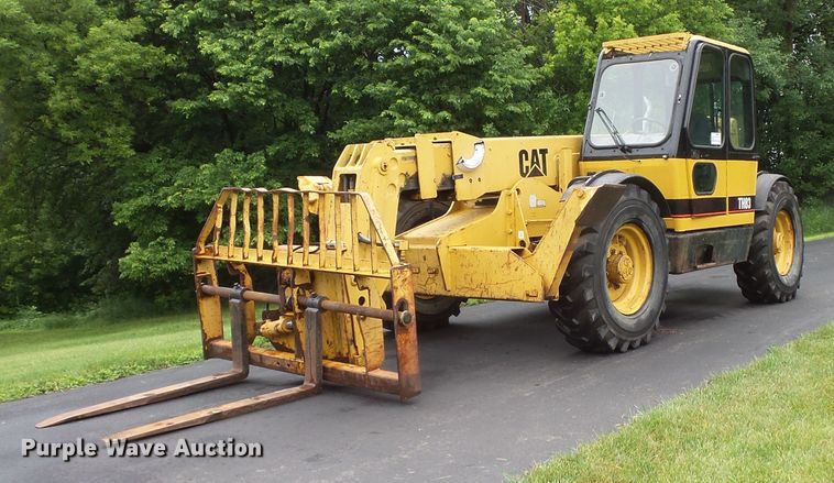image for item DC4530 1996 Caterpillar TH83 telehandler