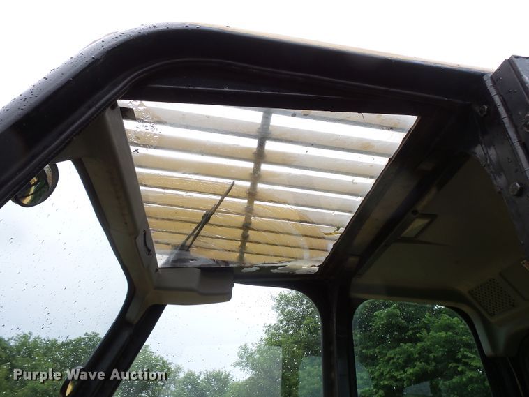 image for item DC4530 1996 Caterpillar TH83 telehandler