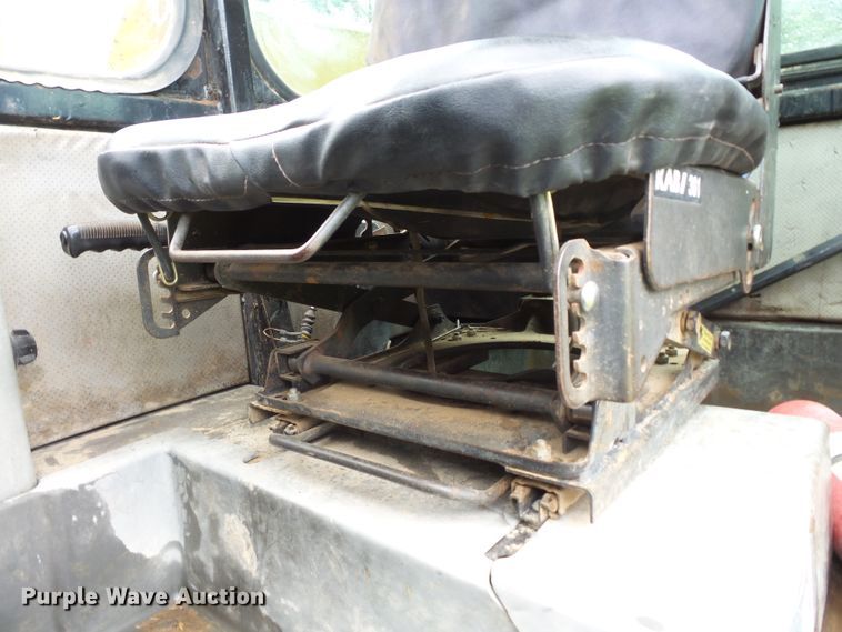 image for item DC4530 1996 Caterpillar TH83 telehandler