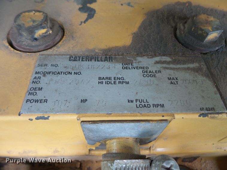 image for item DC4530 1996 Caterpillar TH83 telehandler
