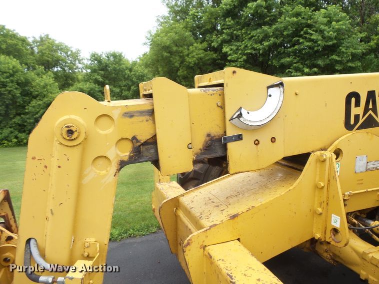 image for item DC4530 1996 Caterpillar TH83 telehandler