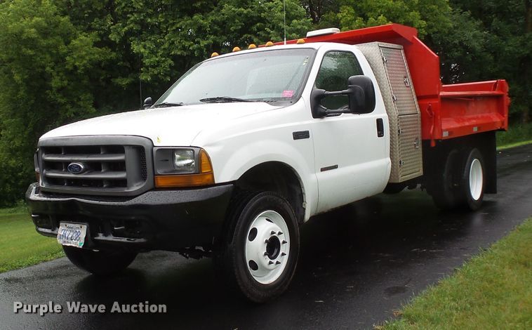 image for item DC4531 2000 Ford F550 Super Duty dump truck