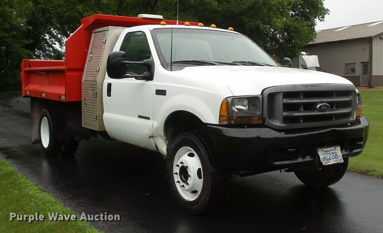 image for item DC4531 2000 Ford F550 Super Duty dump truck