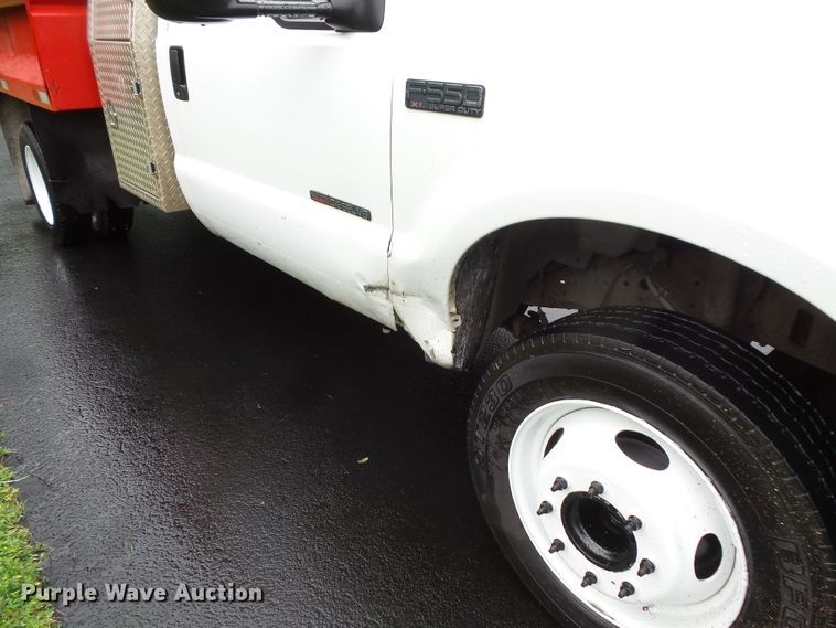 image for item DC4531 2000 Ford F550 Super Duty dump truck