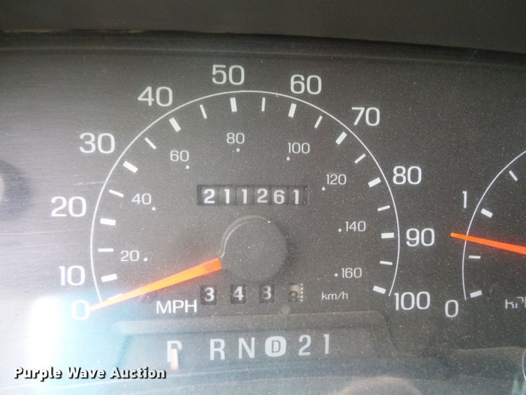 image for item DC4531 2000 Ford F550 Super Duty dump truck