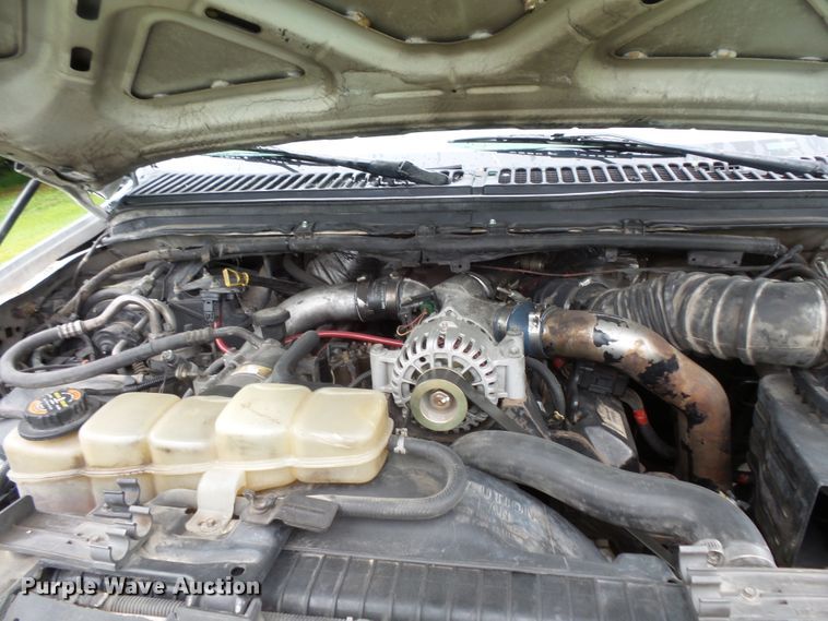 image for item DC4531 2000 Ford F550 Super Duty dump truck