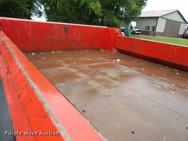 image for item DC4531 2000 Ford F550 Super Duty dump truck