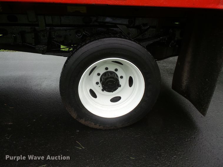 image for item DC4531 2000 Ford F550 Super Duty dump truck