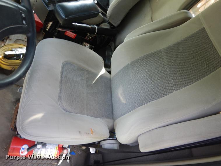 image for item DC4547 2007 Sterling L8500 hook truck with three beds