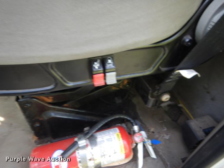 image for item DC4547 2007 Sterling L8500 hook truck with three beds