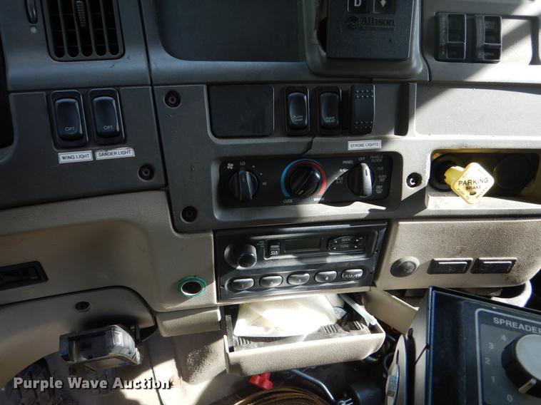 image for item DC4547 2007 Sterling L8500 hook truck with three beds