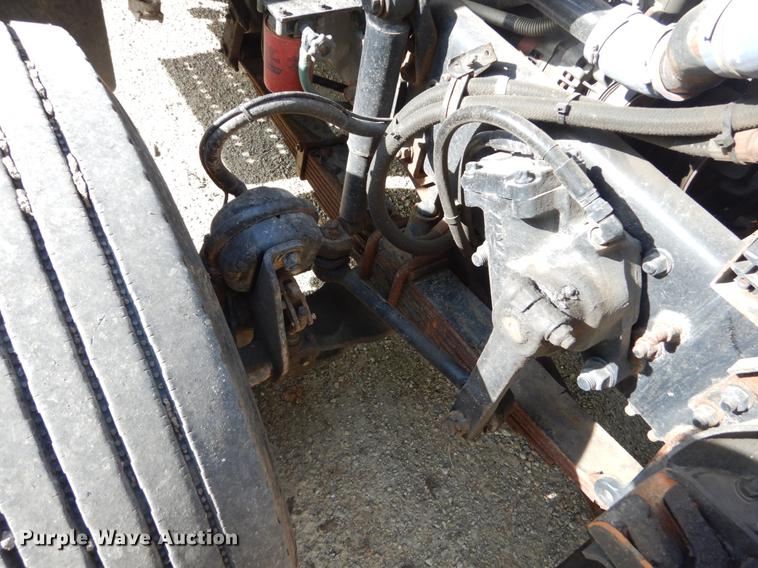 image for item DC4547 2007 Sterling L8500 hook truck with three beds