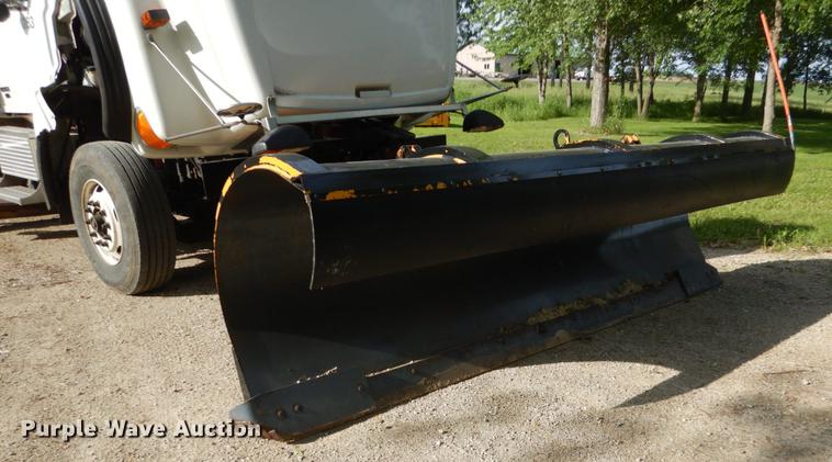 image for item DC4547 2007 Sterling L8500 hook truck with three beds