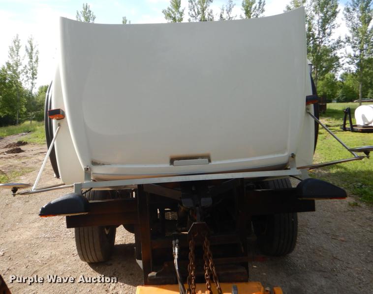 image for item DC4547 2007 Sterling L8500 hook truck with three beds