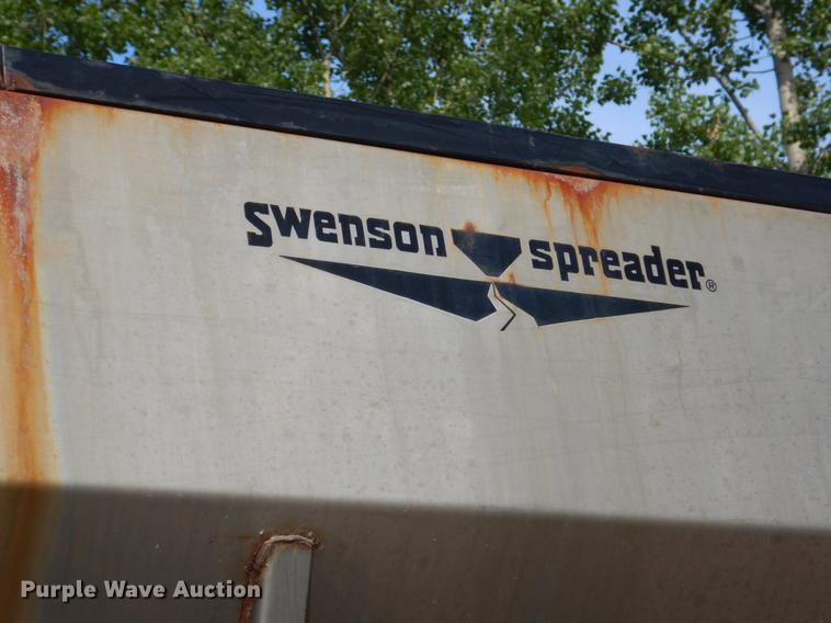 image for item DC4547 2007 Sterling L8500 hook truck with three beds