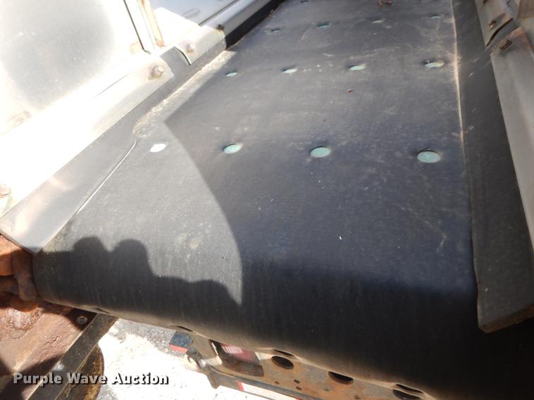 image for item DC4547 2007 Sterling L8500 hook truck with three beds