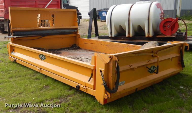 image for item DC4547 2007 Sterling L8500 hook truck with three beds