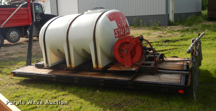 image for item DC4547 2007 Sterling L8500 hook truck with three beds