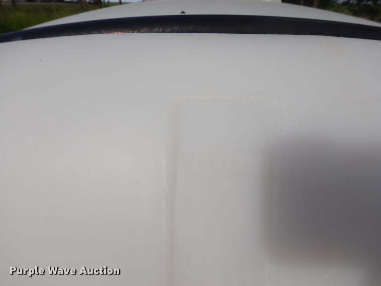 image for item DC4547 2007 Sterling L8500 hook truck with three beds