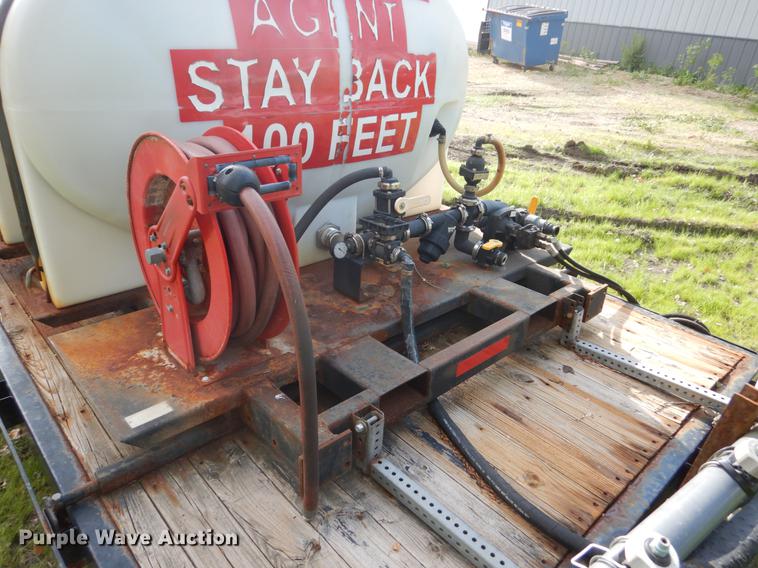 image for item DC4547 2007 Sterling L8500 hook truck with three beds