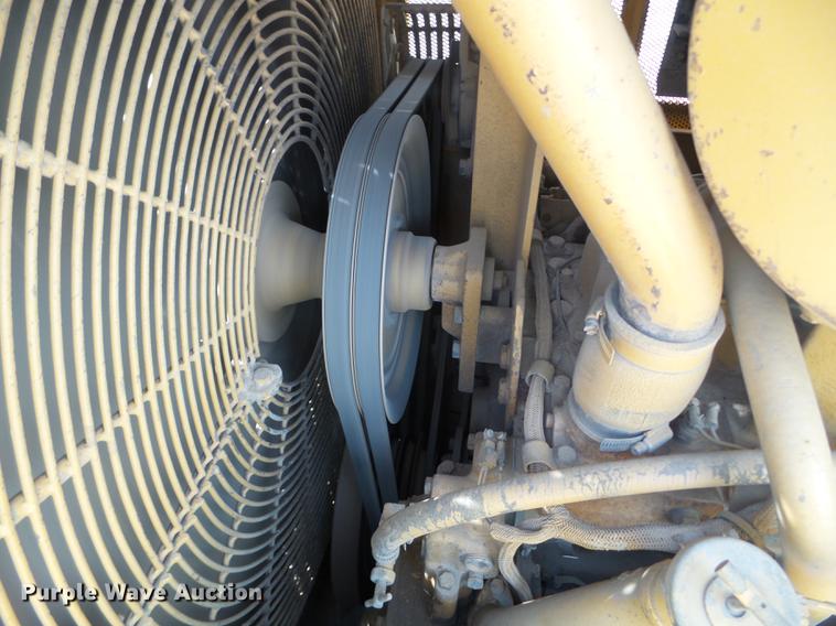 image for item DC4548 1990 Caterpillar D6H dozer