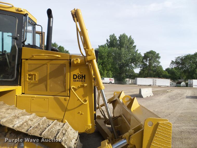 image for item DC4548 1990 Caterpillar D6H dozer