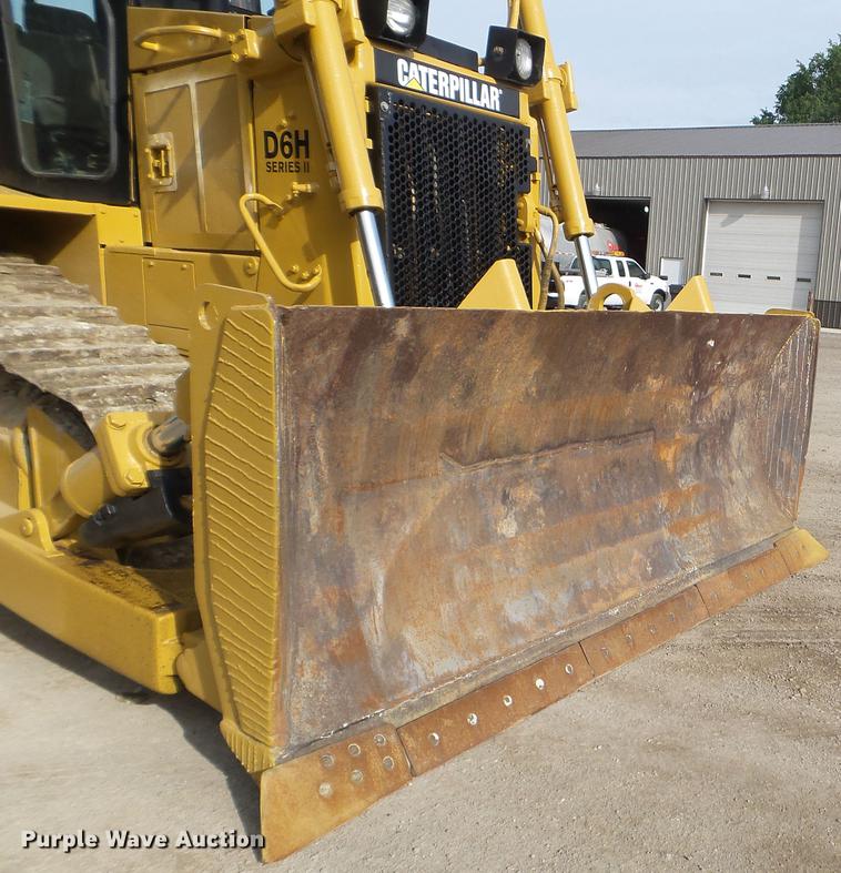 image for item DC4548 1990 Caterpillar D6H dozer