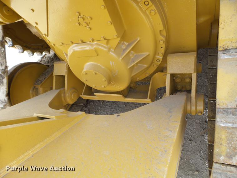 image for item DC4548 1990 Caterpillar D6H dozer