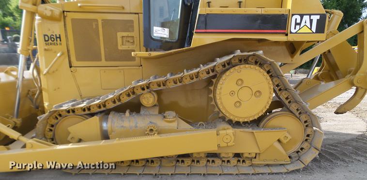image for item DC4548 1990 Caterpillar D6H dozer