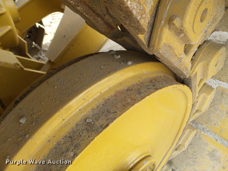 image for item DC4548 1990 Caterpillar D6H dozer