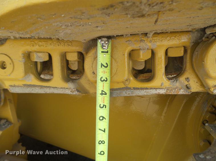 image for item DC4548 1990 Caterpillar D6H dozer