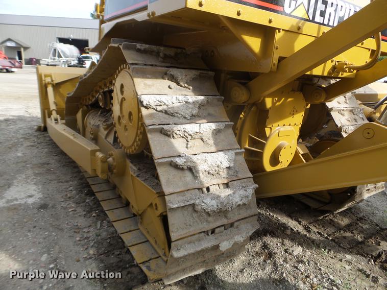 image for item DC4548 1990 Caterpillar D6H dozer