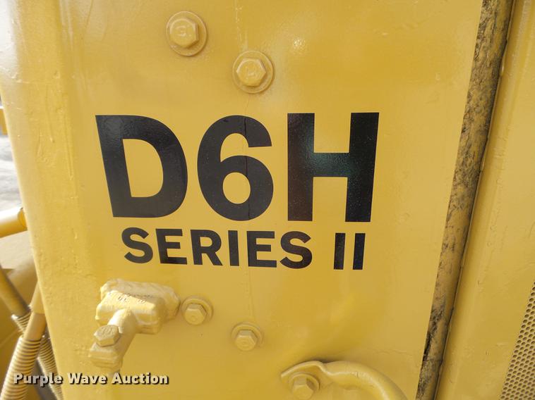 image for item DC4548 1990 Caterpillar D6H dozer