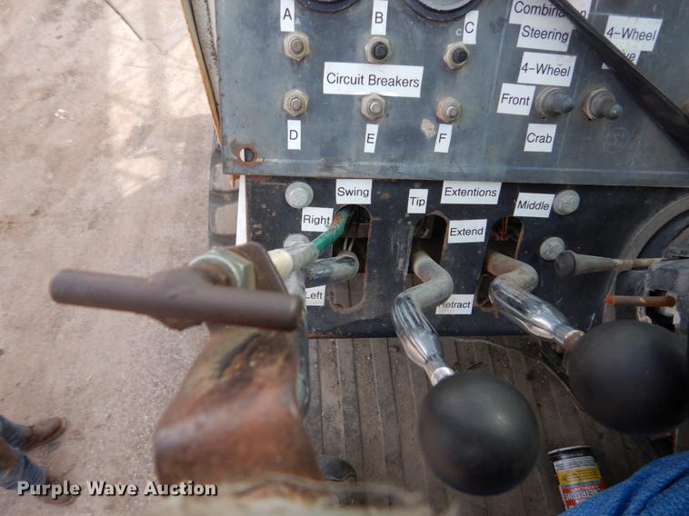 image for item DC4553 1981 Link Belt HSP-8040 crane