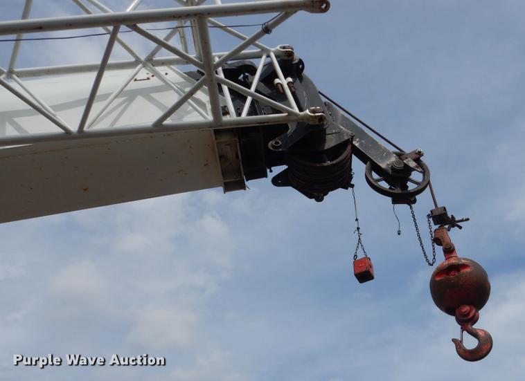 image for item DC4553 1981 Link Belt HSP-8040 crane