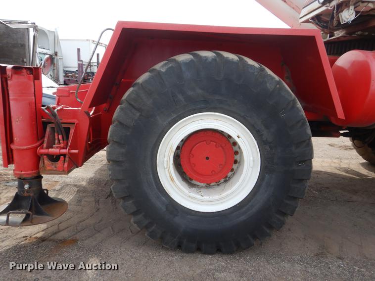 image for item DC4553 1981 Link Belt HSP-8040 crane