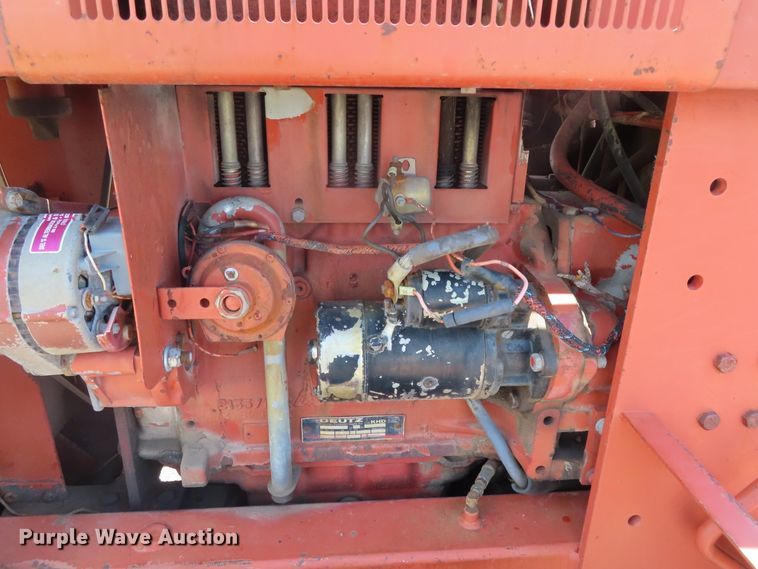 image for item DD6187 1982 Ditch Witch 4010DD trencher