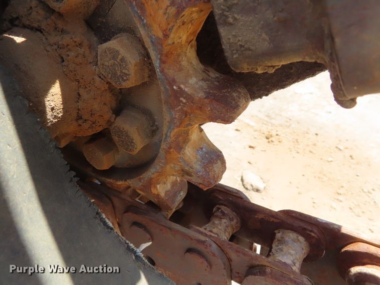 image for item DD6187 1982 Ditch Witch 4010DD trencher