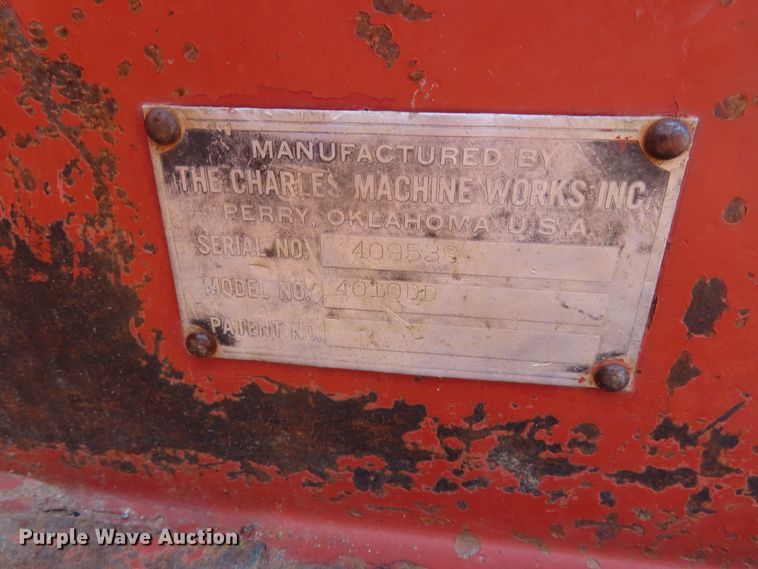 image for item DD6187 1982 Ditch Witch 4010DD trencher