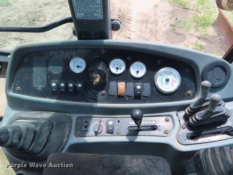 image for item DD6188 2001 Caterpillar 420D backhoe