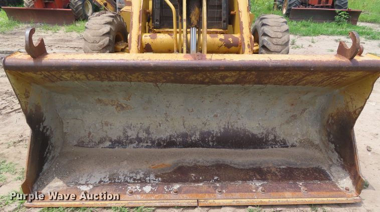 image for item DD6188 2001 Caterpillar 420D backhoe