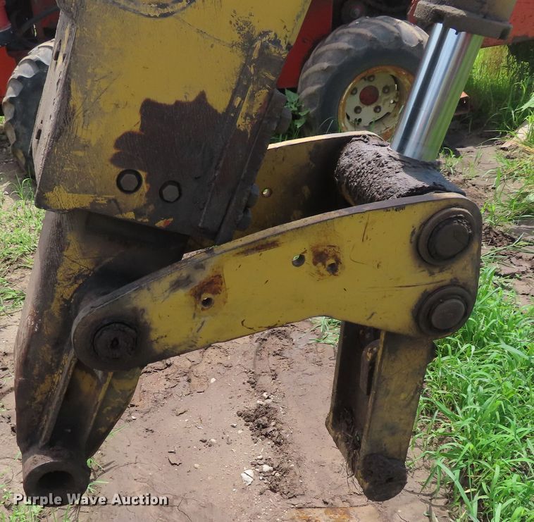 image for item DD6188 2001 Caterpillar 420D backhoe