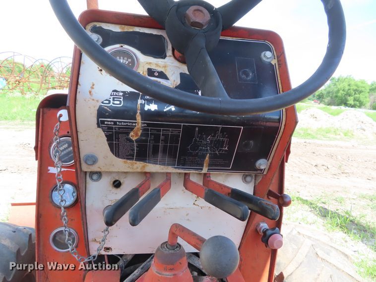 image for item DD6189 1979 Ditch Witch R65 rock saw