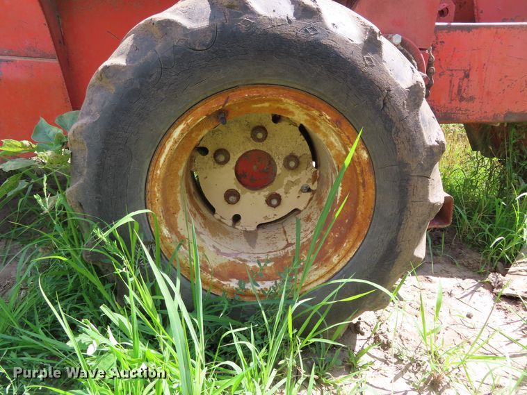 image for item DD6189 1979 Ditch Witch R65 rock saw