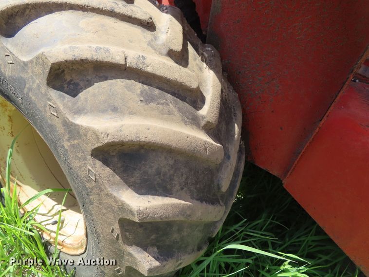 image for item DD6189 1979 Ditch Witch R65 rock saw