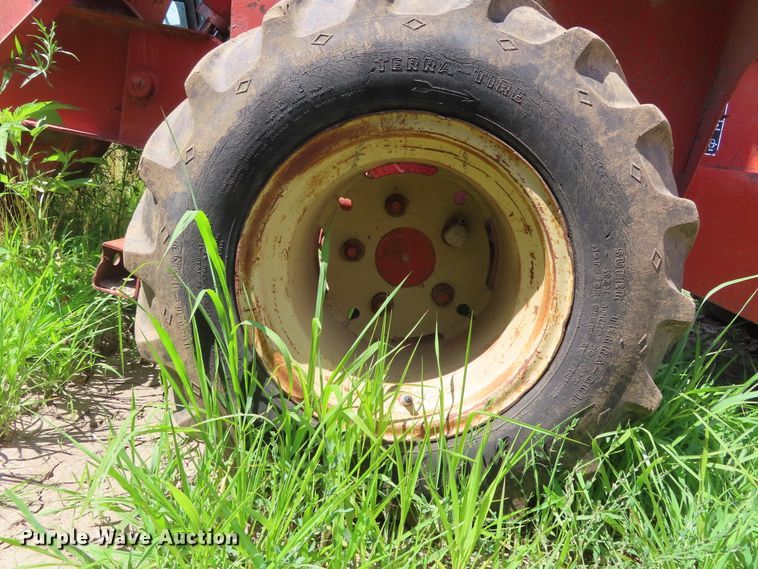 image for item DD6189 1979 Ditch Witch R65 rock saw