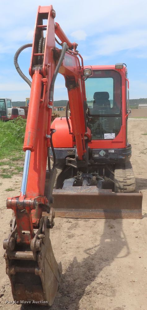 image for item DD6191 2010 Kubota KX121-3ST mini excavator
