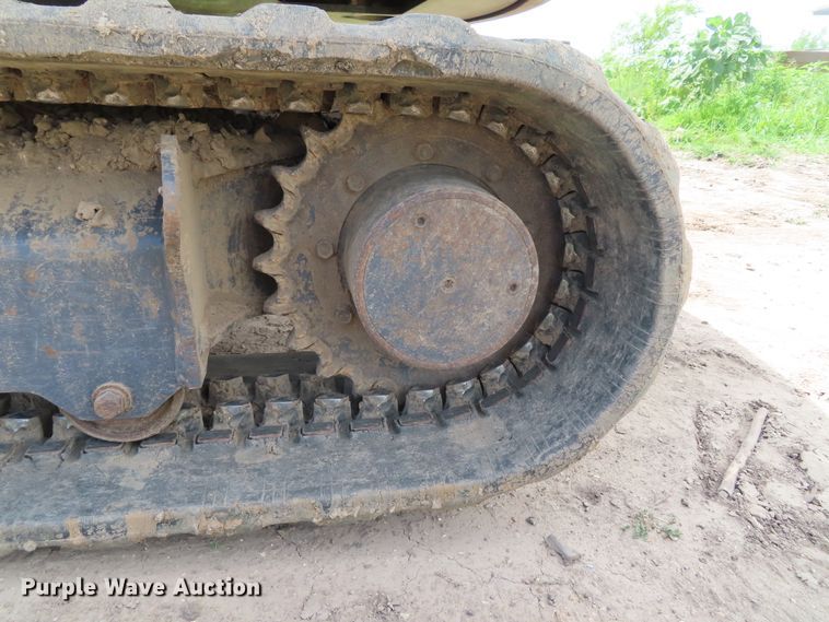 image for item DD6191 2010 Kubota KX121-3ST mini excavator