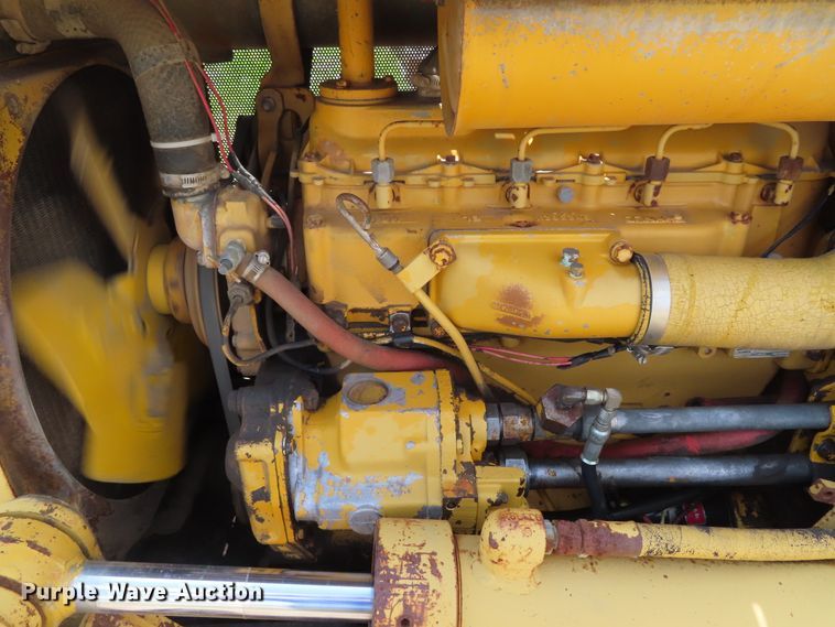 image for item DD6192 1979 Caterpillar D3 dozer