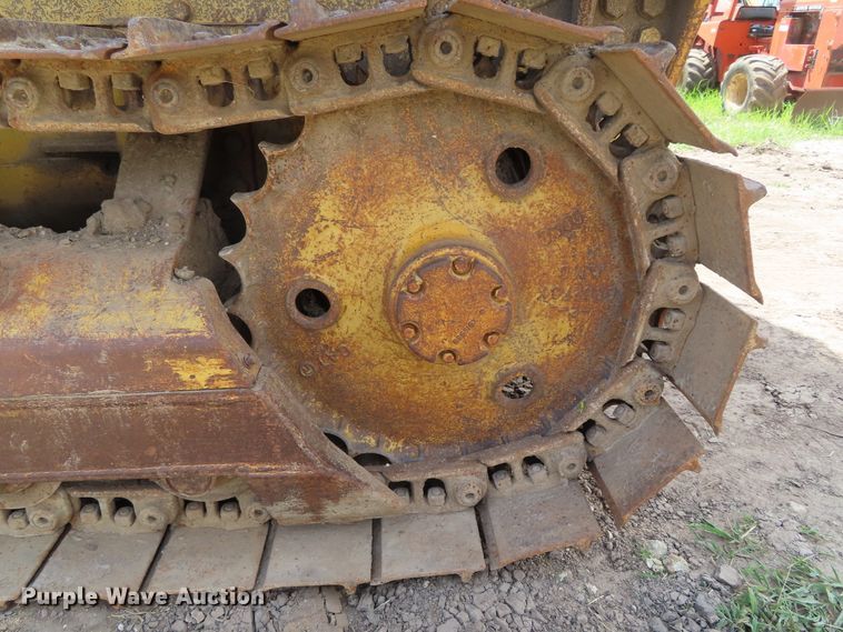 image for item DD6192 1979 Caterpillar D3 dozer